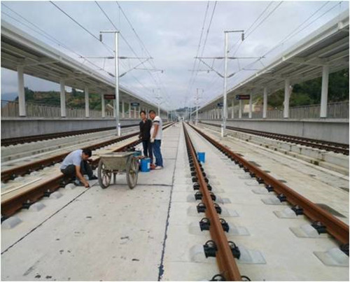 PTN材料應(yīng)用于西成高鐵漢中、洋縣、寧強(qiáng)、戶(hù)縣段線(xiàn)間封閉層伸縮縫